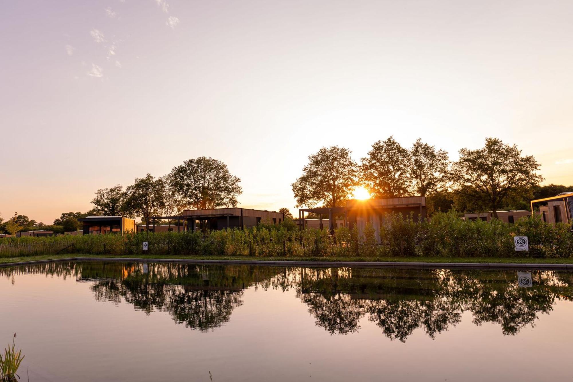 Отель Hofparken Wiltershaar Винтерсвейк Экстерьер фото
